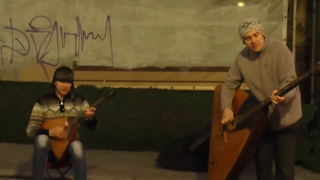 Мишка Одессит.Дуэт балалаечников смотреть онлайн