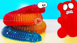 ВАЛЕРКА И ГИГАНТСКИЙ ЖЕЛЕЙНЫЙ ЧЕРВЯК смотреть онлайн