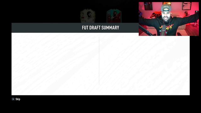 WTF HOW IS THIS CARD THIS INSANE!!! EA REMOVE THIS! FIFA 20 Ultimate Team Fut Draft! смотреть онлайн