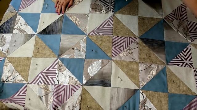 Покрывало из портьерных тканей. Заключительная стёжка.