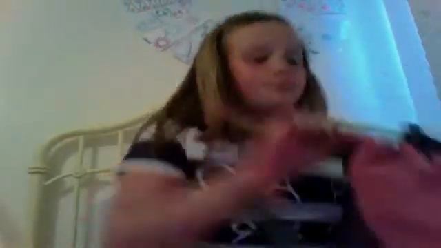 Elise Bennett's Webcam Video from April 29, 2012 06:57 PM смотреть онлайн