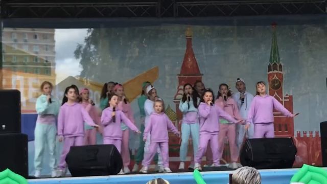 Праздник города в Строгино. Сентябрь 2022г.? смотреть онлайн