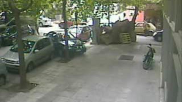 Осторожно за рулём женщина смотреть онлайн