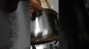 Загружаю посуду в посудомойку Индезит