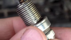 ⬤ КАК  эти свечи зажигания могут УБИТЬ ваш двигатель.mp4