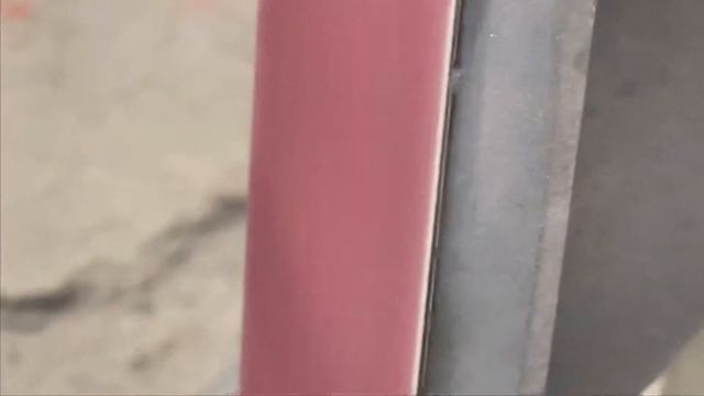 Трудовые будни: Гриндер шепчет, клинки создаются смотреть онлайн