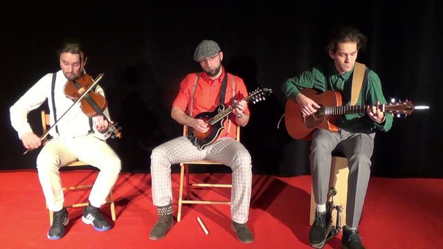 In Taberna - Josephine's Waltz/Polska Efter Byss-Kalle