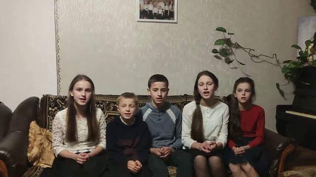 Рождество, Рождество, свет надежды, любви торжество ? смотреть онлайн