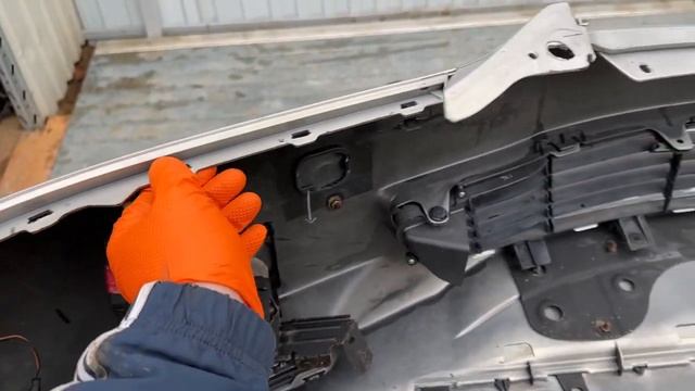 Передний бампер с накладкой Modulo для Honda Legend KB1. Лот 3001 смотреть онлайн