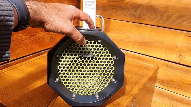 Yamaha PDX-11 Personal Docking Station from the year 2012 смотреть онлайн