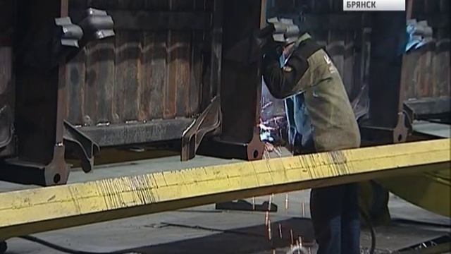 Новозыбковский машиностроительный завод начал выпуск новых видов продукции смотреть онлайн