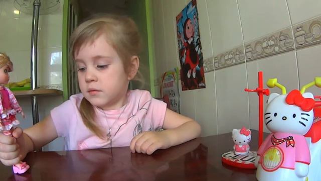 Birthday's Gifts p.3:Hello Kitty Club Famosa смотреть онлайн