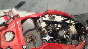 плохо запускается,не набирает обороты скутер.