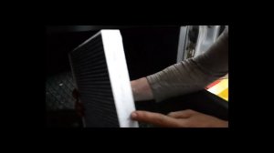 Замена салонного фильтра VW Polo Sedan