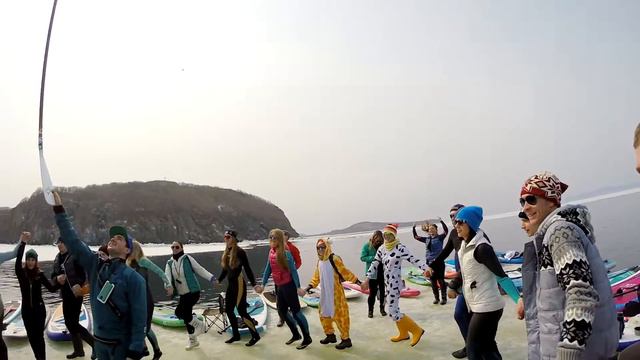 Открытие SUP сезона 2017 во Владивостоке. Угон льдины | SupGid смотреть онлайн