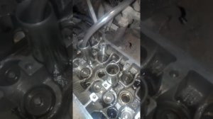 Geely MK Cross замена маслосъемных колпачков. Часть 1