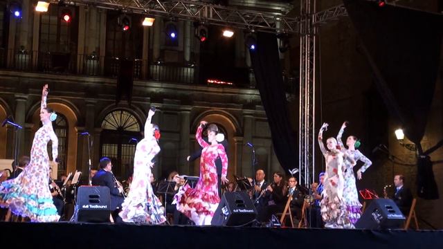 Doña Francisquita Fandango  (A. Vives)