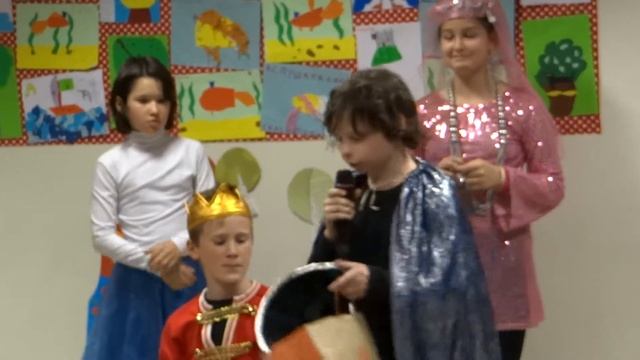 "Сказка о Золотом Петушке" (начало) - праздник от русской школы 09/06/13 смотреть онлайн