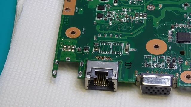 Как поменять разъем питания ноутбука?