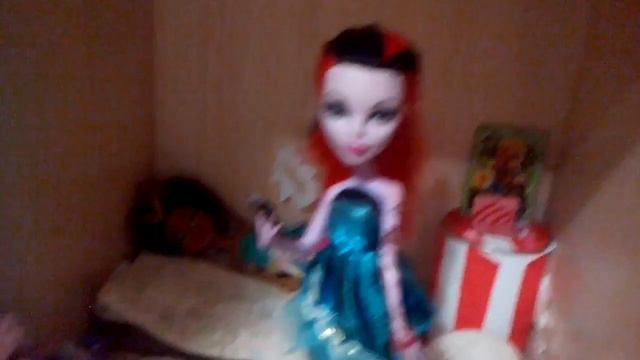 Дом для Монстер Хай смотреть онлайн