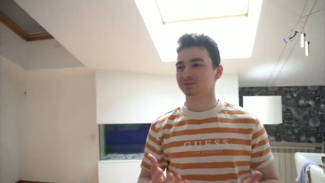 Брайн сказал кто его девушка!!! Шок! Ей 17 лет !!! смотреть онлайн