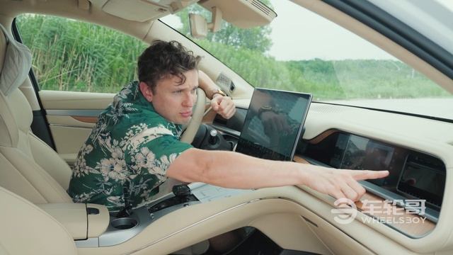 Обзор электрического купе-внедорожника Denza N7. Denza доказывает, что находится на полосе везения