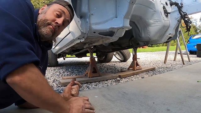 5 0 mustang fender install with the lmr bolt kit смотреть онлайн