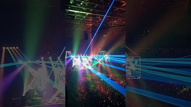 Пикник. Королевство кривых. ВТБ арена. 11.11.23 смотреть онлайн
