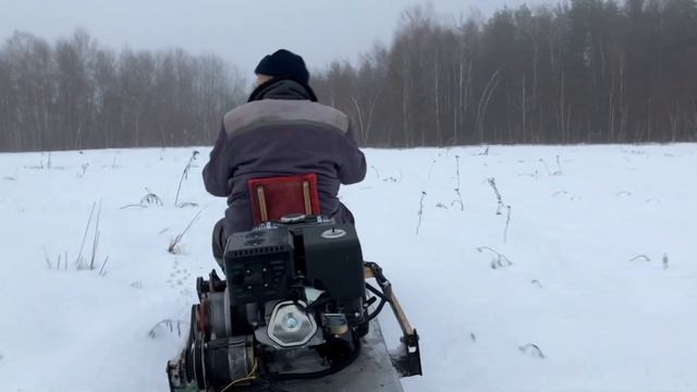 МОТОБУКСИРОВЩИК С ДВИГАТЕЛЕМ BRAIT 18.5 л.с. смотреть онлайн