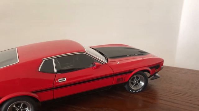 1:18 AUTOart Millennium Ford Mustang Mach 1 1971 смотреть онлайн