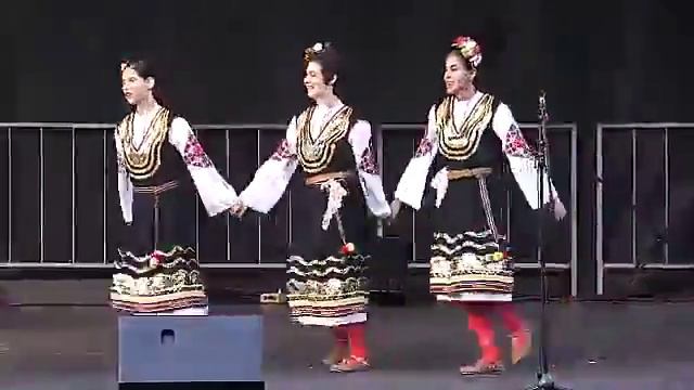 La Musique Bulgare - Българите в Франция - Bulgares en France смотреть онлайн