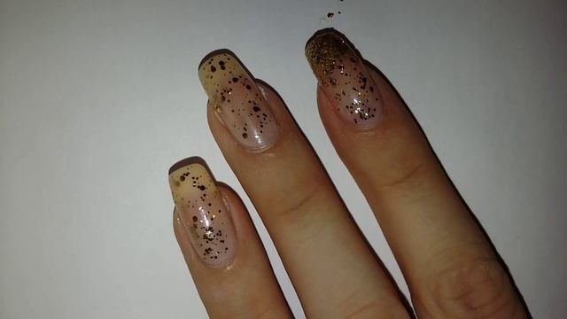 Маникюр с блестками| Manicure With Sequins