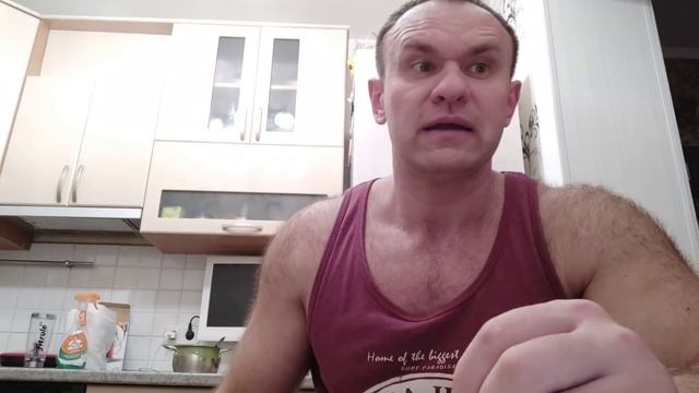 мелстрой ударил об стол девушку смотреть онлайн