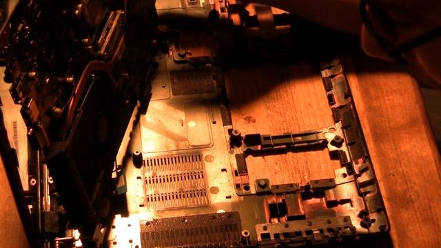 Upgrading my Acer Aspire 7741 laptop Pentium to i5 CPU upgrade Replacement смотреть онлайн