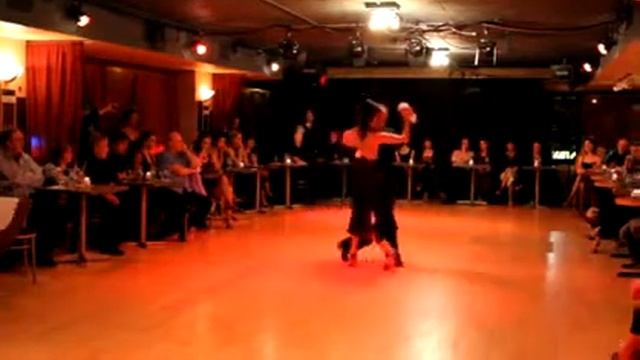 Démonstration chez Al Sur Tango смотреть онлайн