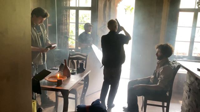 Как мы сняли фильм – сказку. Создание сказочной атмосферы за счет света и set design смотреть онлайн