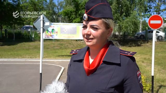 В автогородке восьмой школы прошло итоговое занятие по безопасности дорожного движения смотреть онлайн