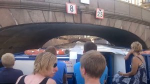 Водная экскурсия по реке Мойке