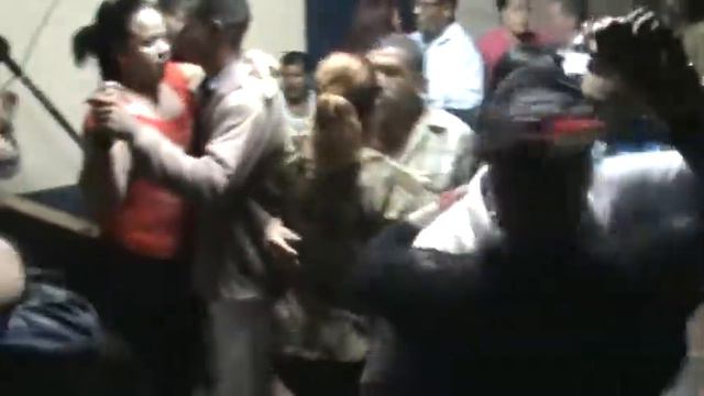 ESTEBAN RAMOS Y MANUEL DE JESUS RUIZ EN EL OSO DE ORO..... смотреть онлайн