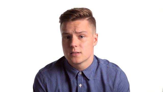 Kuula! Robert Rooba demokraatiapäeva sõnum смотреть онлайн