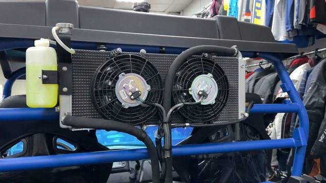 В чем отличие комплектаций XE (X-MOTORS EDITION) от заводской? Багги ODES SPORTCROSS 1000 LT-2 смотреть онлайн