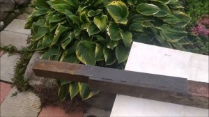 Вкопать СТОЛБЫ что бы не ВЫПИРАЛИ. Простой способ установки столбов для забора на пучнистом грунте.