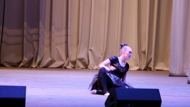 Акробатический танец "Реквием по мечте" смотреть онлайн