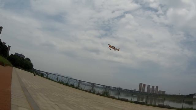 Volantex Saber 920 EPO 3D Aerobatic Electric RC Airplane смотреть онлайн