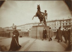 АНИЧКОВ МОСТ. Мифы и легенды