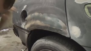 шпатлевание дыр, грунтование кузова