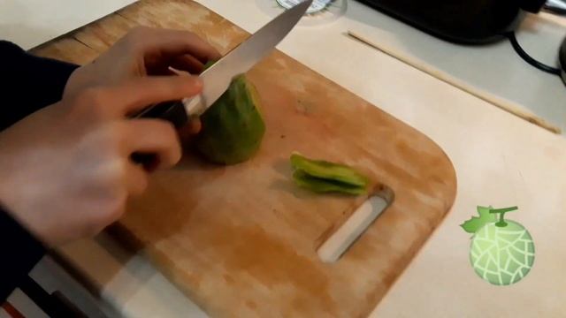 КАК ПОЧИСТИТЬ КОКОС,ФИЗАЛИС И ПЛОД КАКТУСА? КОКОС БЕЗ ДРЕЛЯ! смотреть онлайн