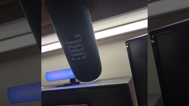 JBL Flip 6 sound test at max volume Outstanding incredible deep bass? смотреть онлайн