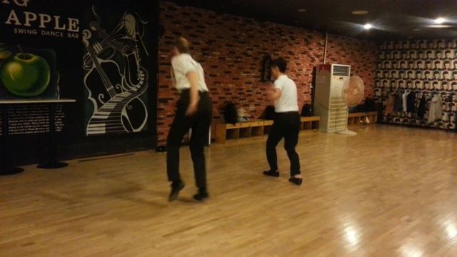 Authentic Jazz Workshop (Daniel Larsson & Nalla Kim) @ Big Apple