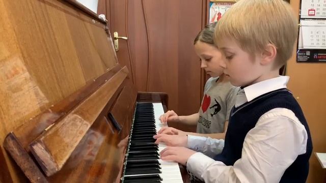 Песенка кота Леопольда Б Савельев Исп Тишкова Арина смотреть онлайн